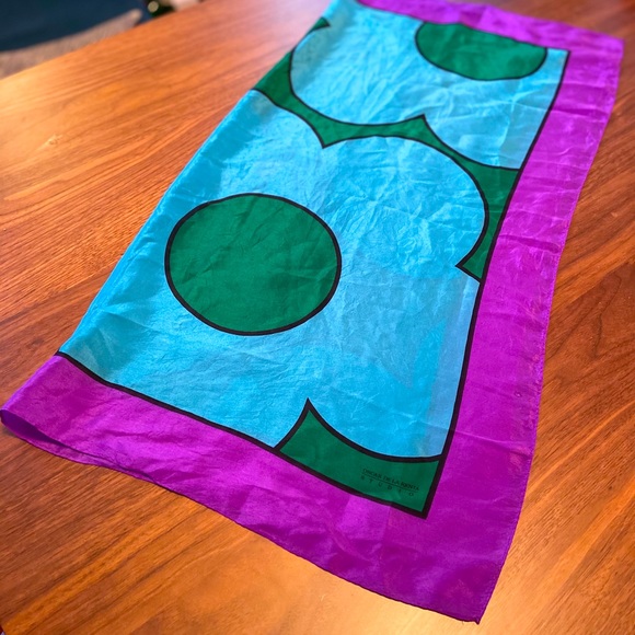 Oscar de la Renta Accessories - Oscar de la Renta Studio Vintage Silk Mod Scarf